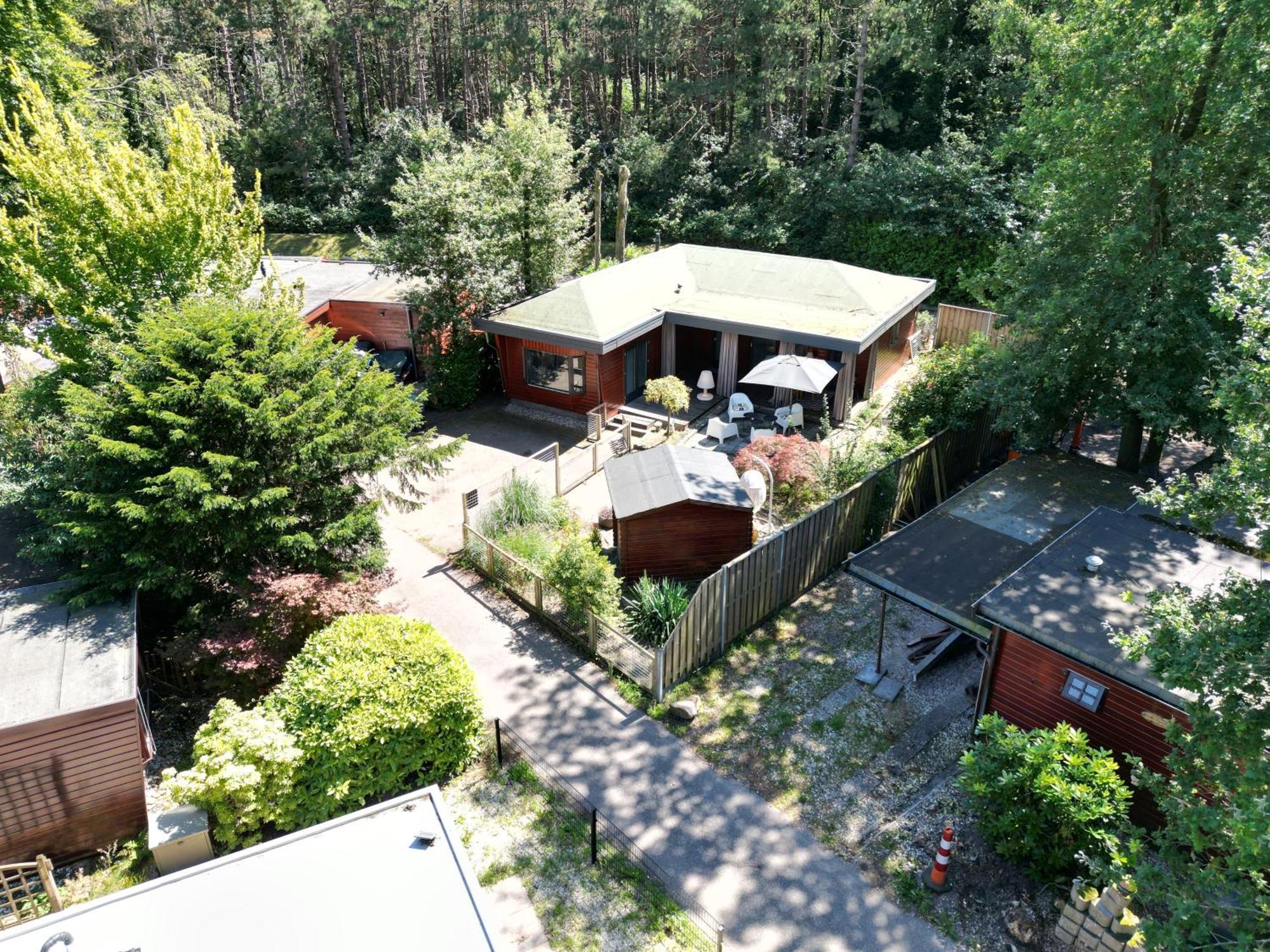 Gezellig Chalet Met 2 Slaapkamers Aan Bosrand Erm Zewnętrze zdjęcie